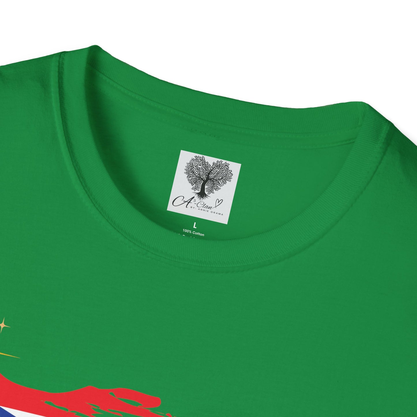 Feliz Dia de los Reyes (Bandera) - Unisex Softstyle T-Shirt