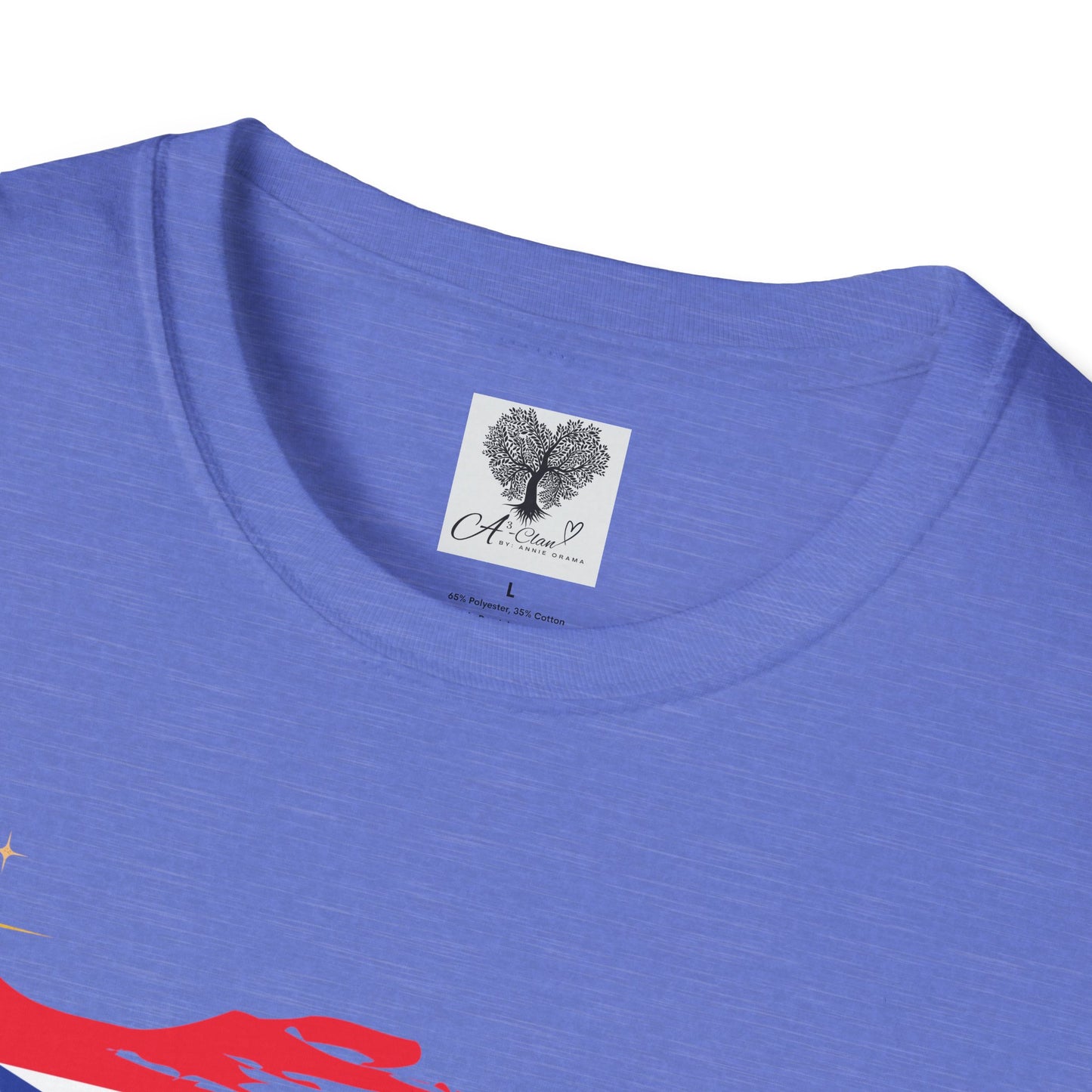 Feliz Dia de los Reyes (Bandera) - Unisex Softstyle T-Shirt