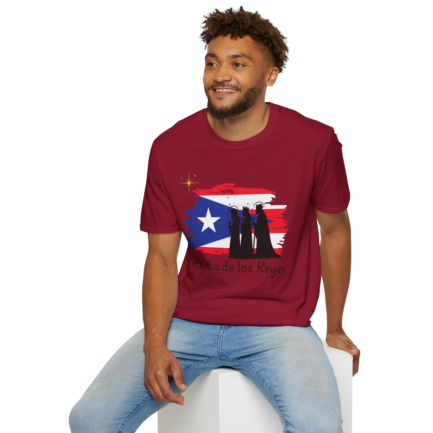 Feliz Dia de los Reyes (Bandera) - Unisex Softstyle T-Shirt